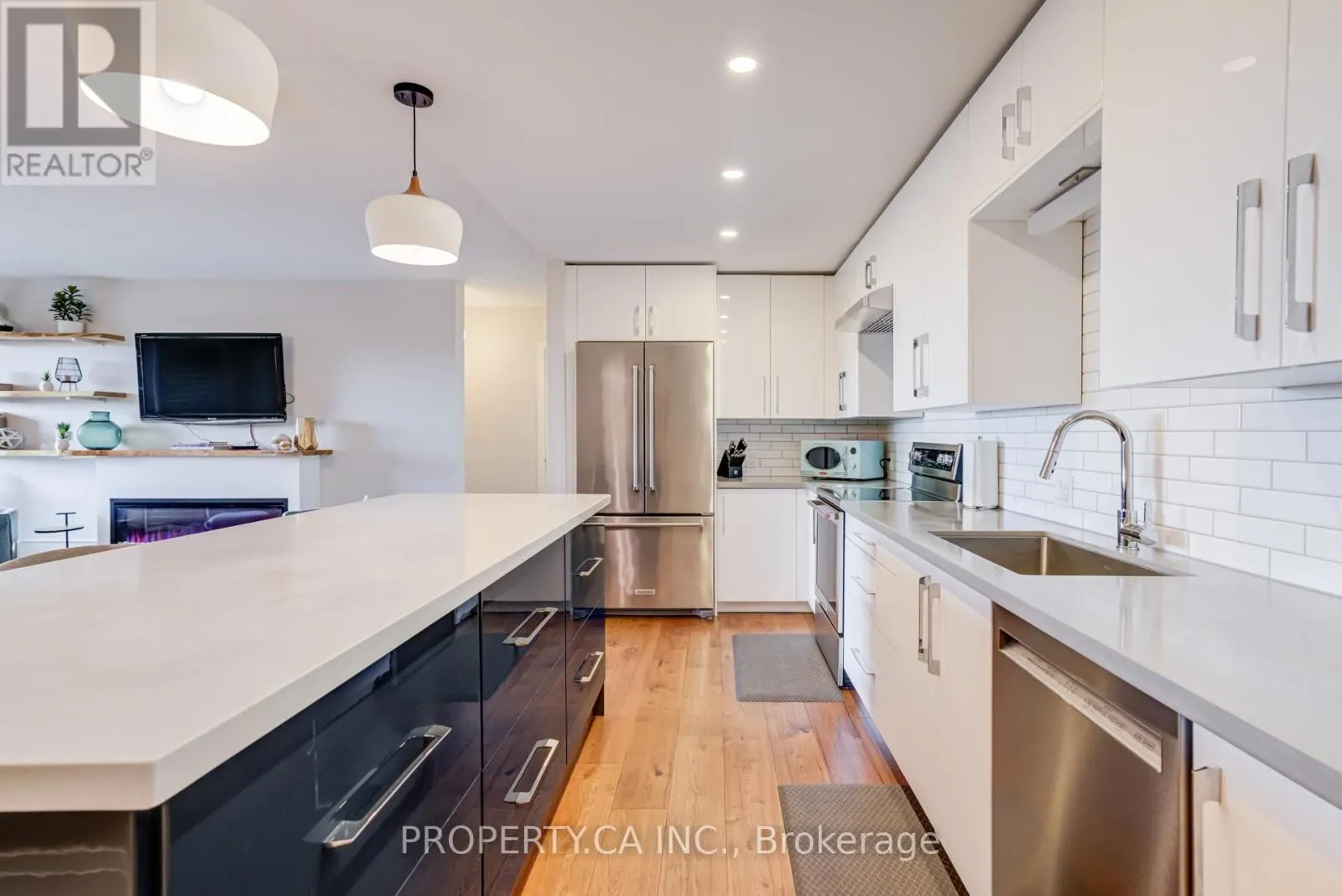 503 - 1535 LAKESHORE ROAD E