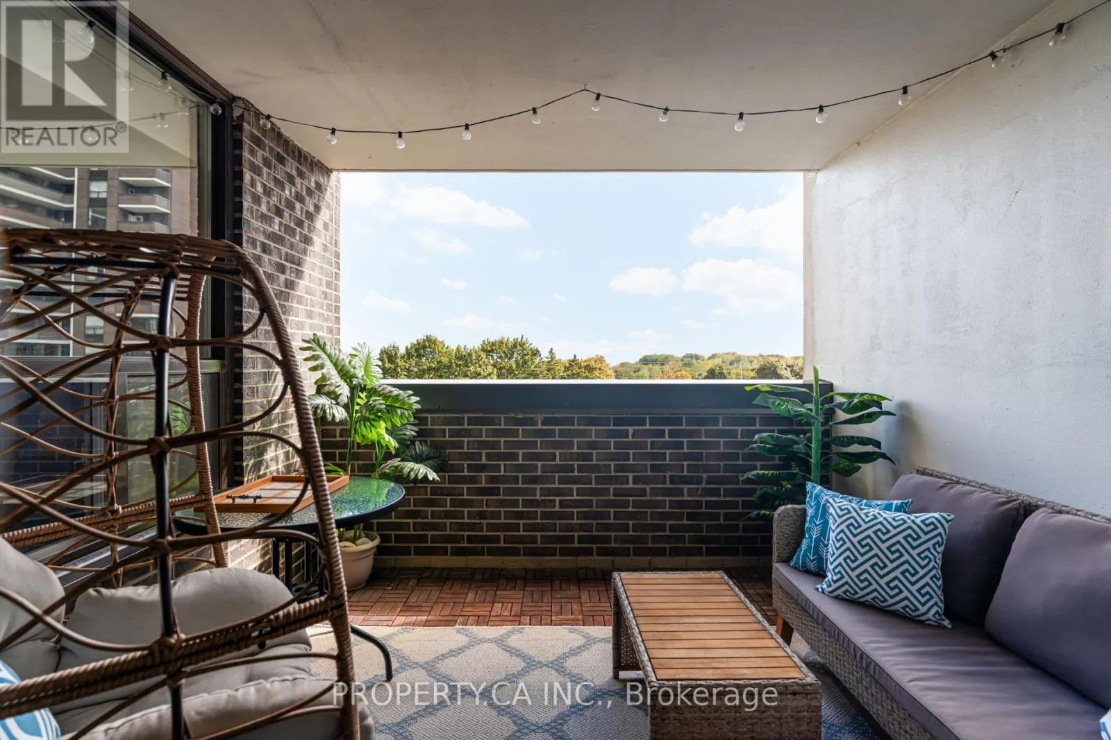 503 - 1535 LAKESHORE ROAD E