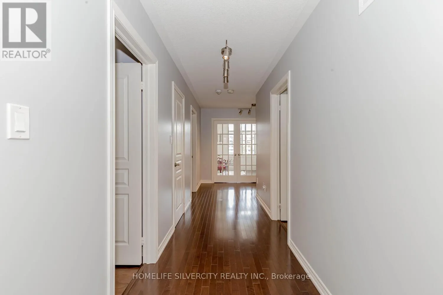 122 SQUIRE ELLIS DRIVE