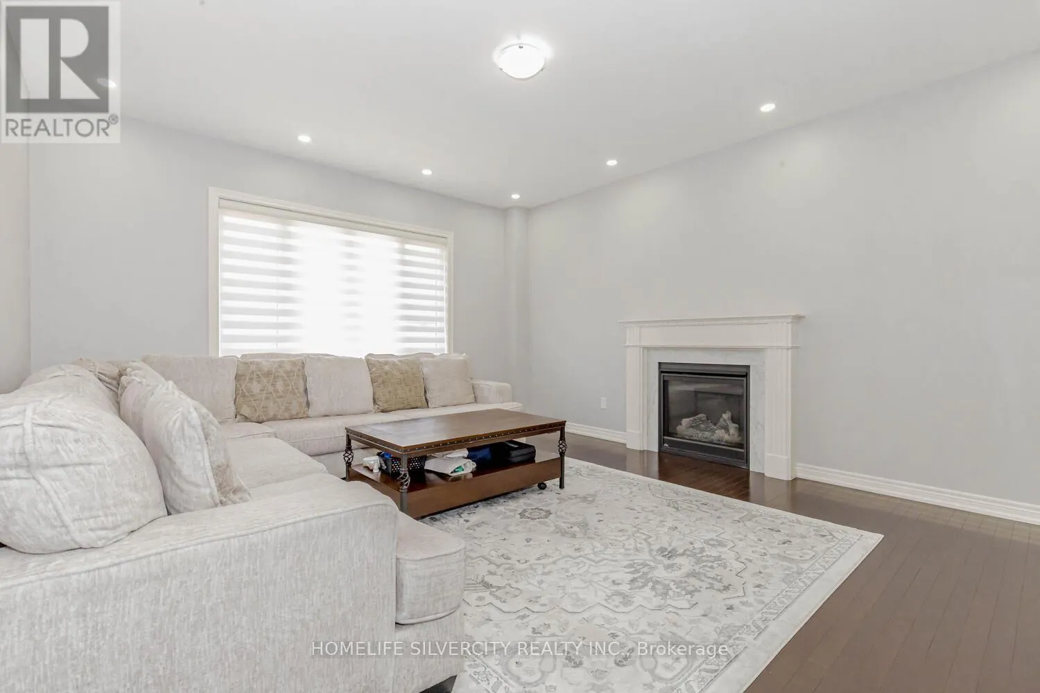 122 SQUIRE ELLIS DRIVE