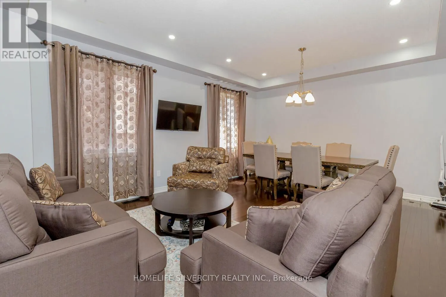 122 SQUIRE ELLIS DRIVE