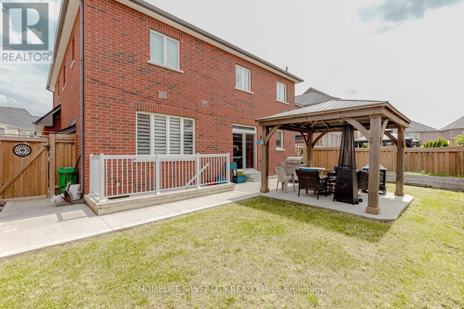 122 SQUIRE ELLIS DRIVE