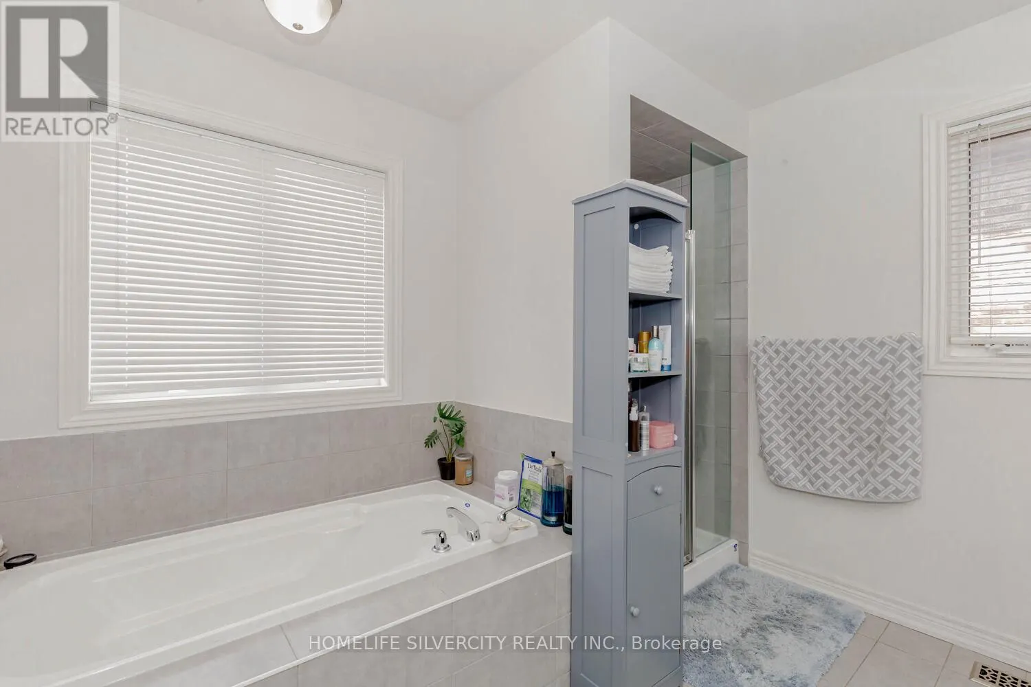 122 SQUIRE ELLIS DRIVE