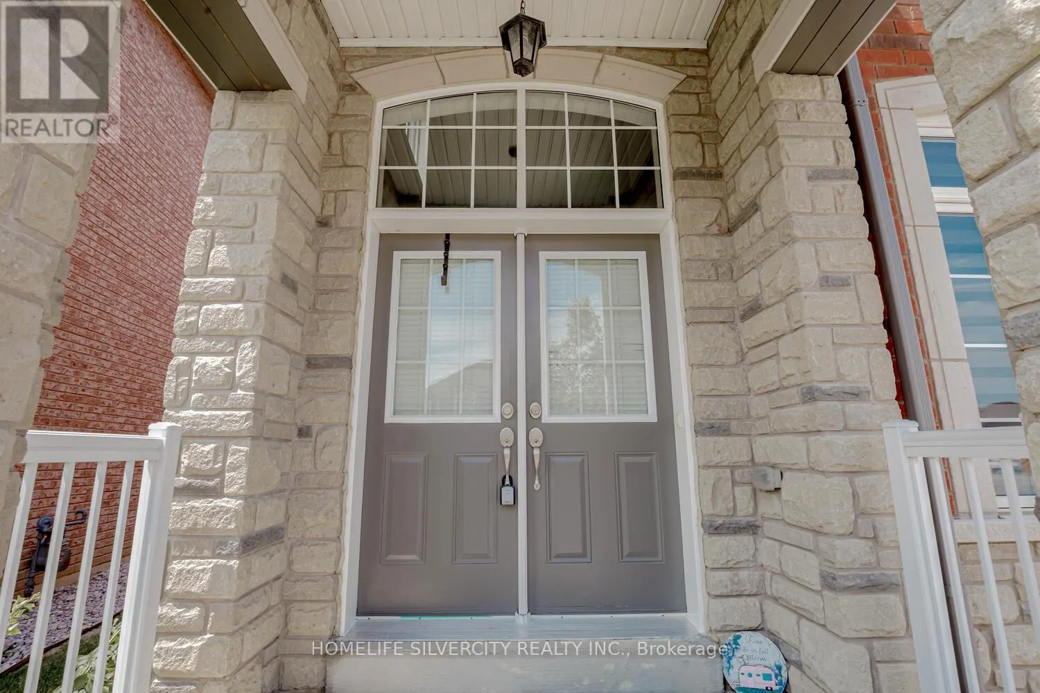 122 SQUIRE ELLIS DRIVE