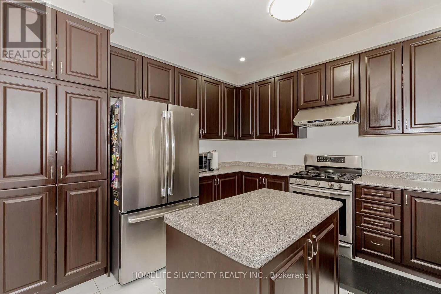 122 SQUIRE ELLIS DRIVE