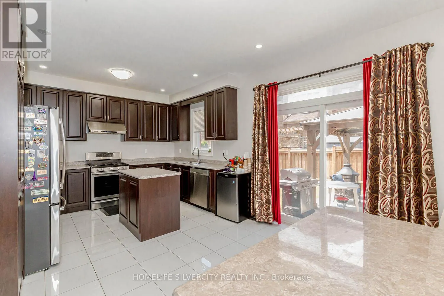 122 SQUIRE ELLIS DRIVE