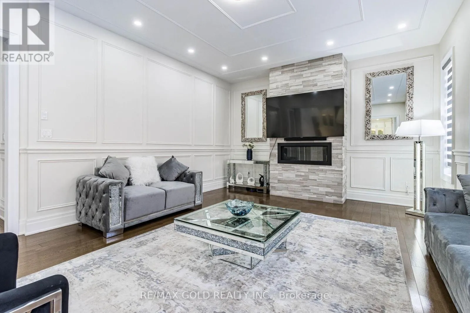 28 CLOVERHAVEN ROAD
