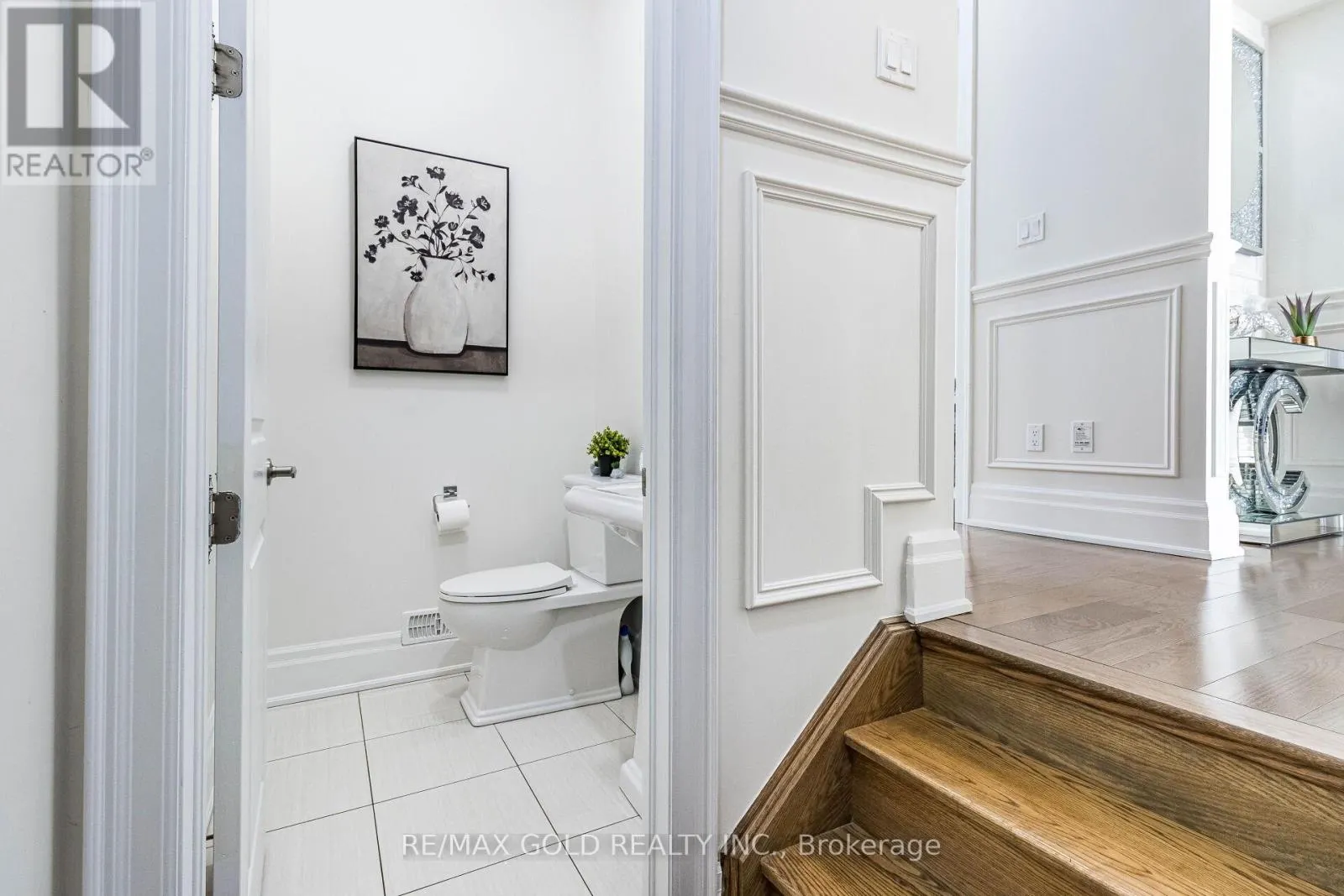 28 CLOVERHAVEN ROAD