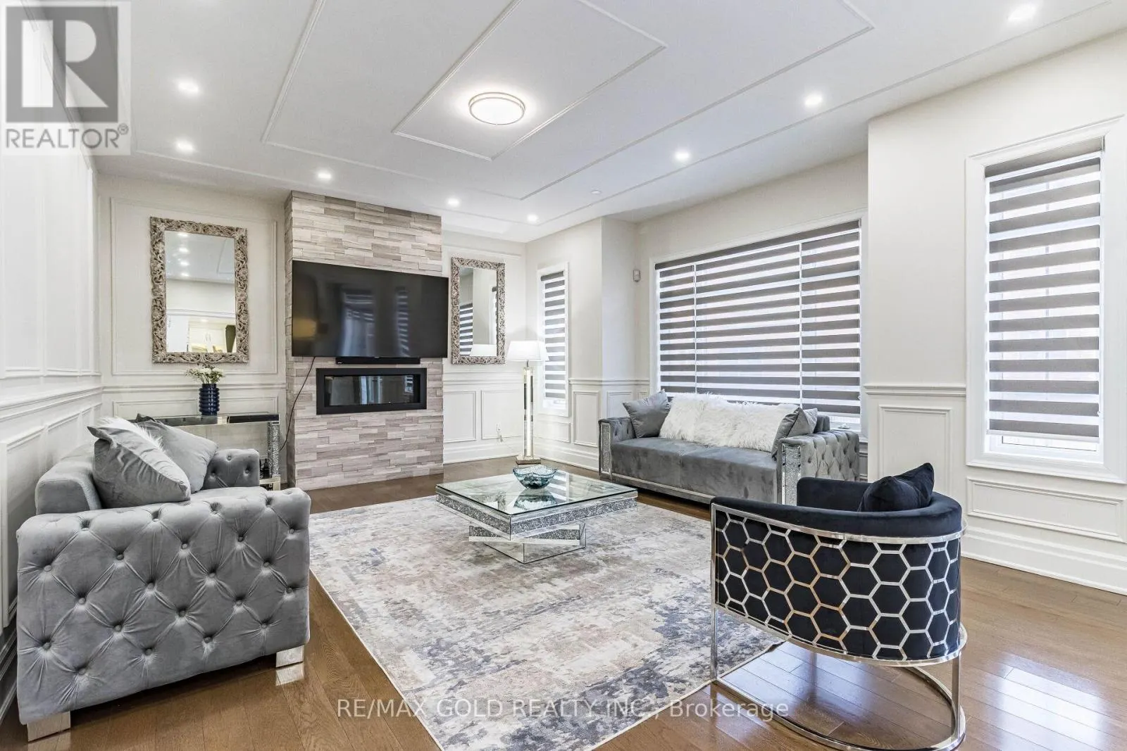 28 CLOVERHAVEN ROAD