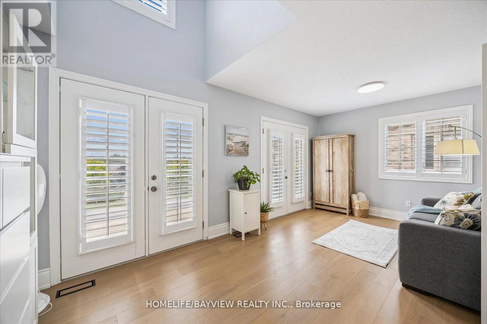 4 - 14 REDDINGTON DRIVE
