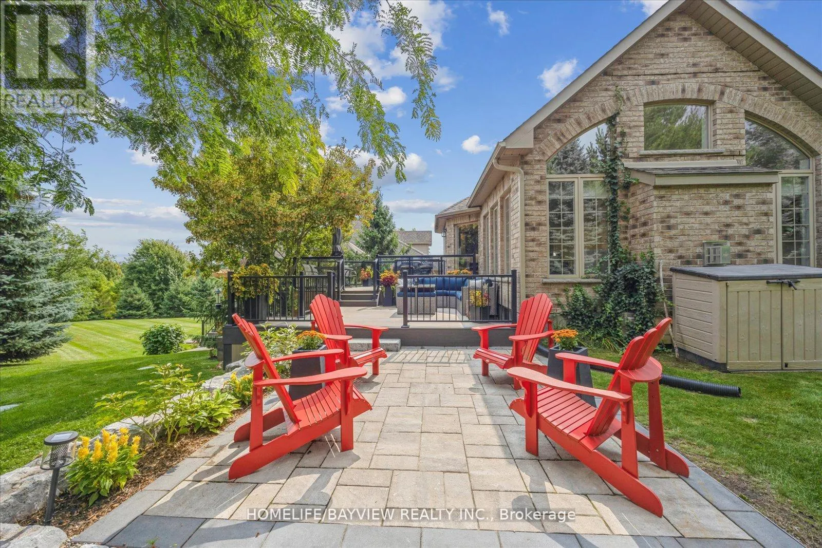 4 - 14 REDDINGTON DRIVE