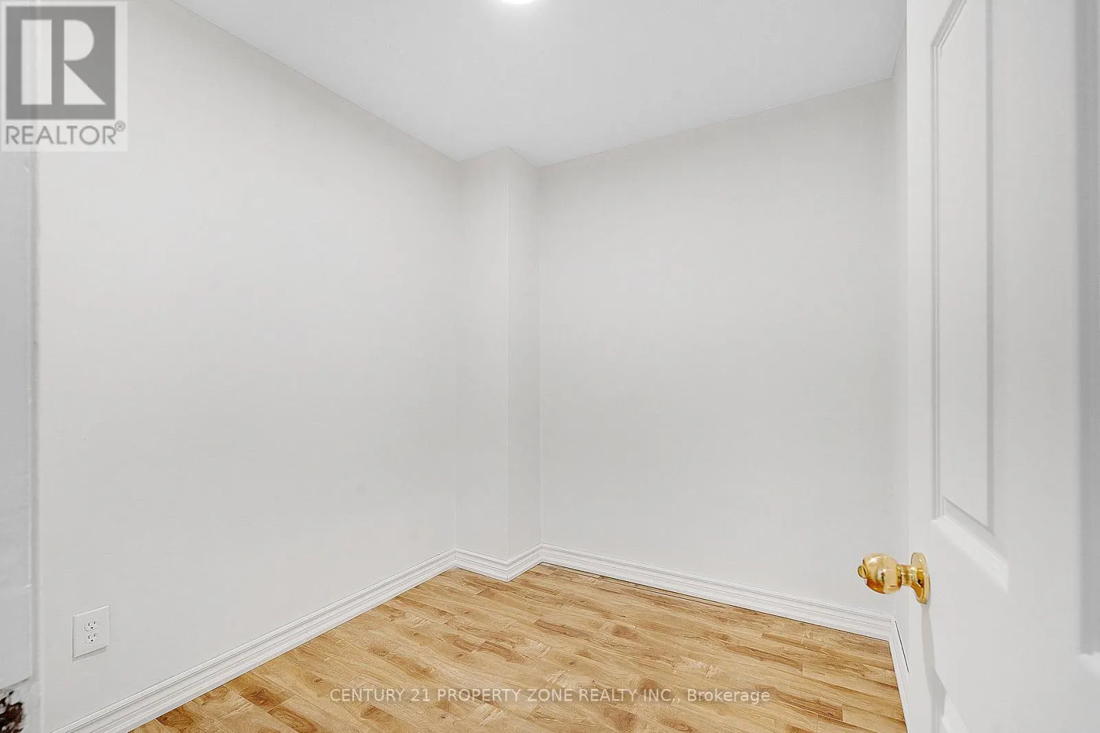 3387 KELOWNA COURT