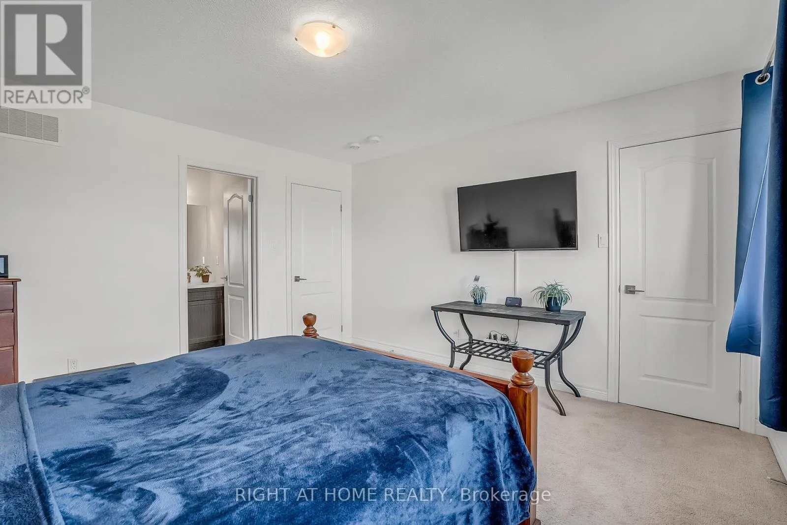 88 WINTERTON COURT N
