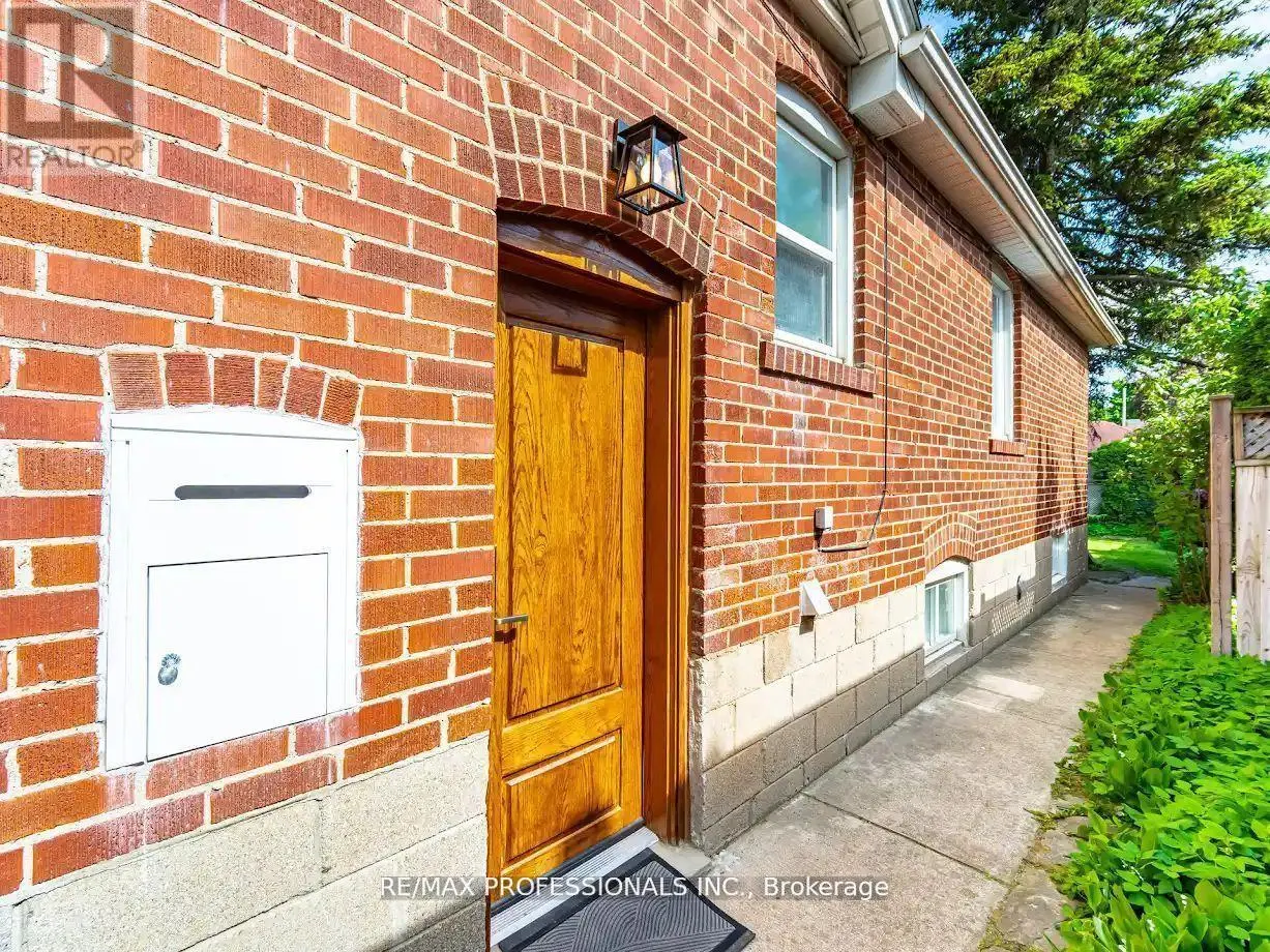 BSMT - 39 OLD OAK ROAD
