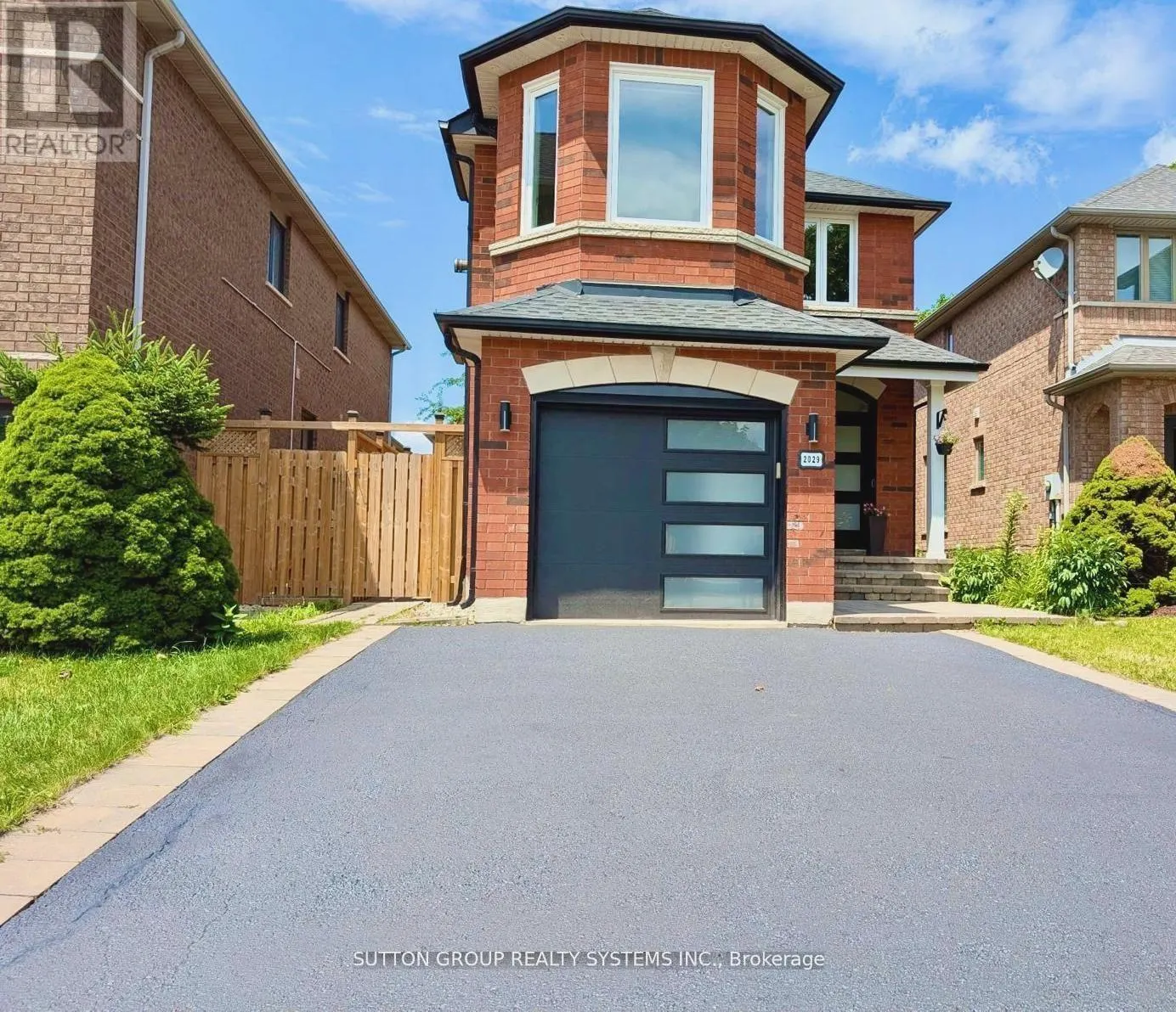 2029 WESTMOUNT DRIVE