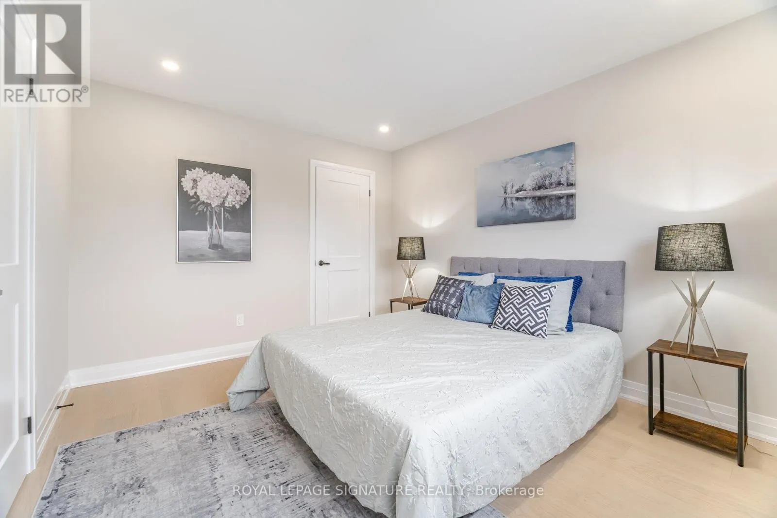 2392 ARNOLD CRESCENT
