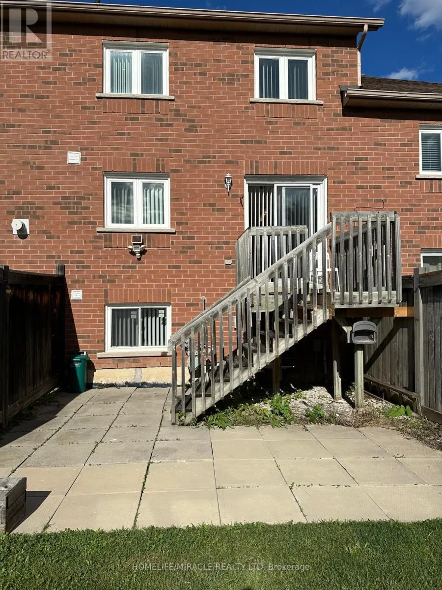 67 - 1588 SOUTH PARADE COURT