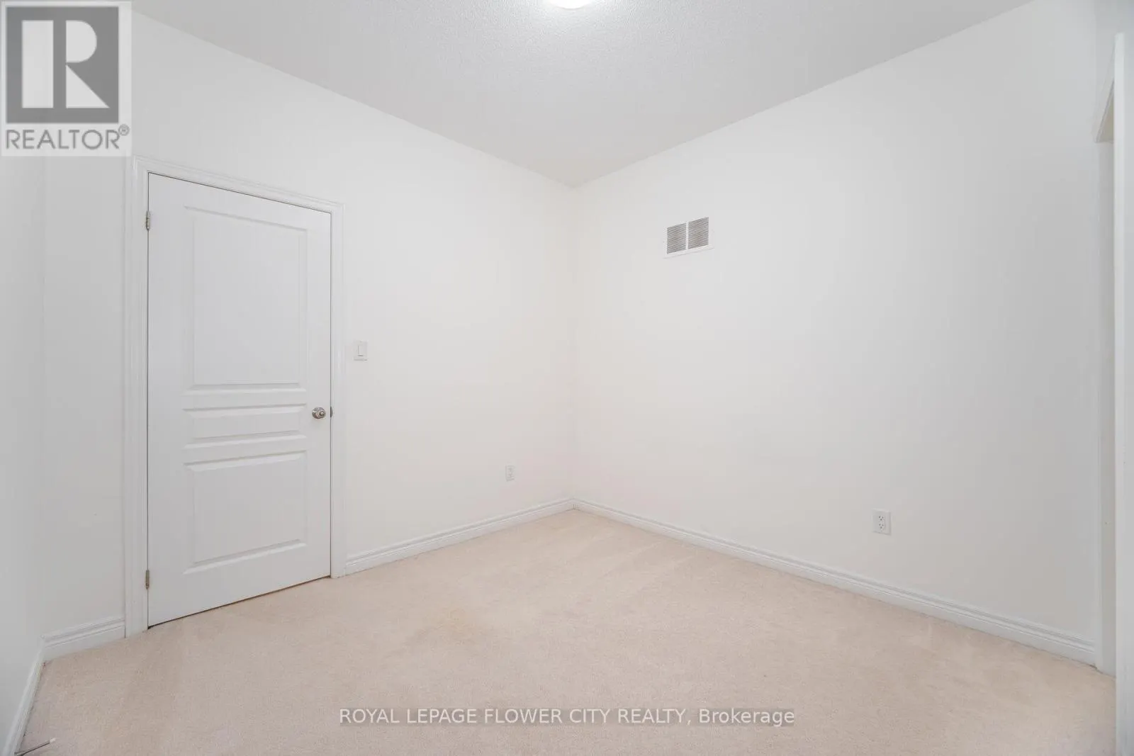 31 O'CONNOR CRESCENT