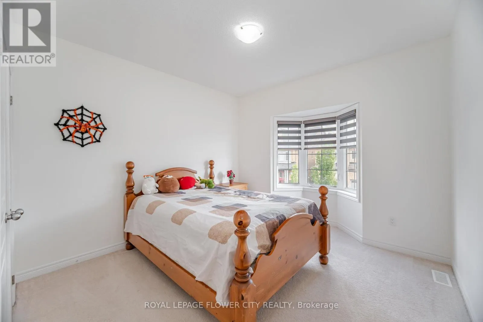 31 O'CONNOR CRESCENT