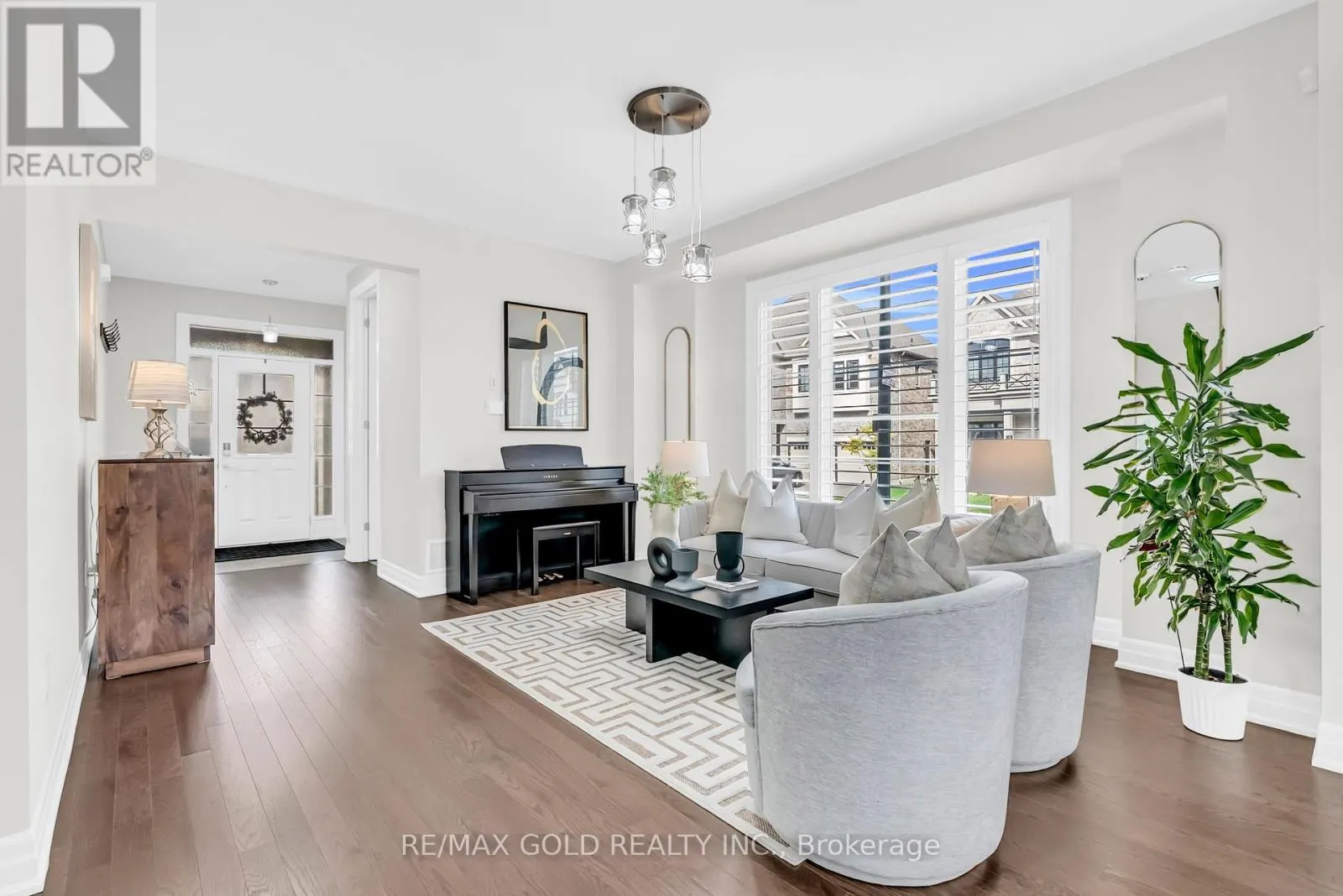 1504 KITCHEN COURT