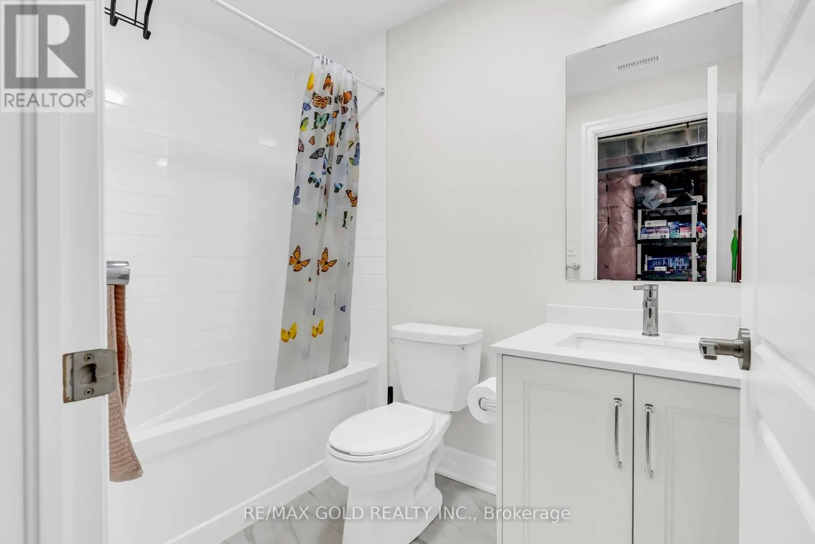 1504 KITCHEN COURT