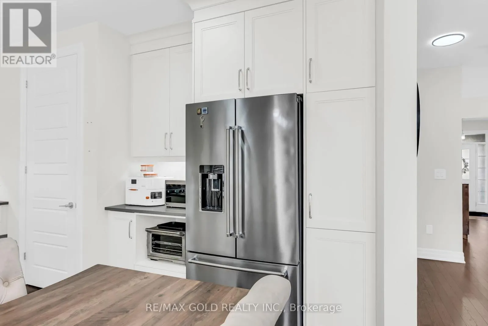 1504 KITCHEN COURT