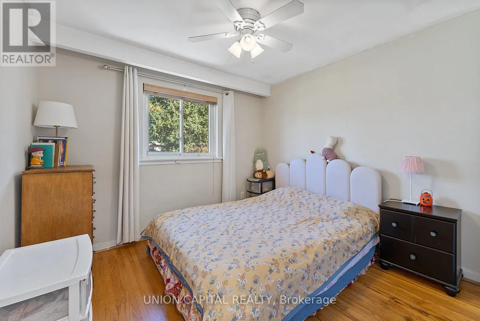 37 CALLOWHILL DRIVE