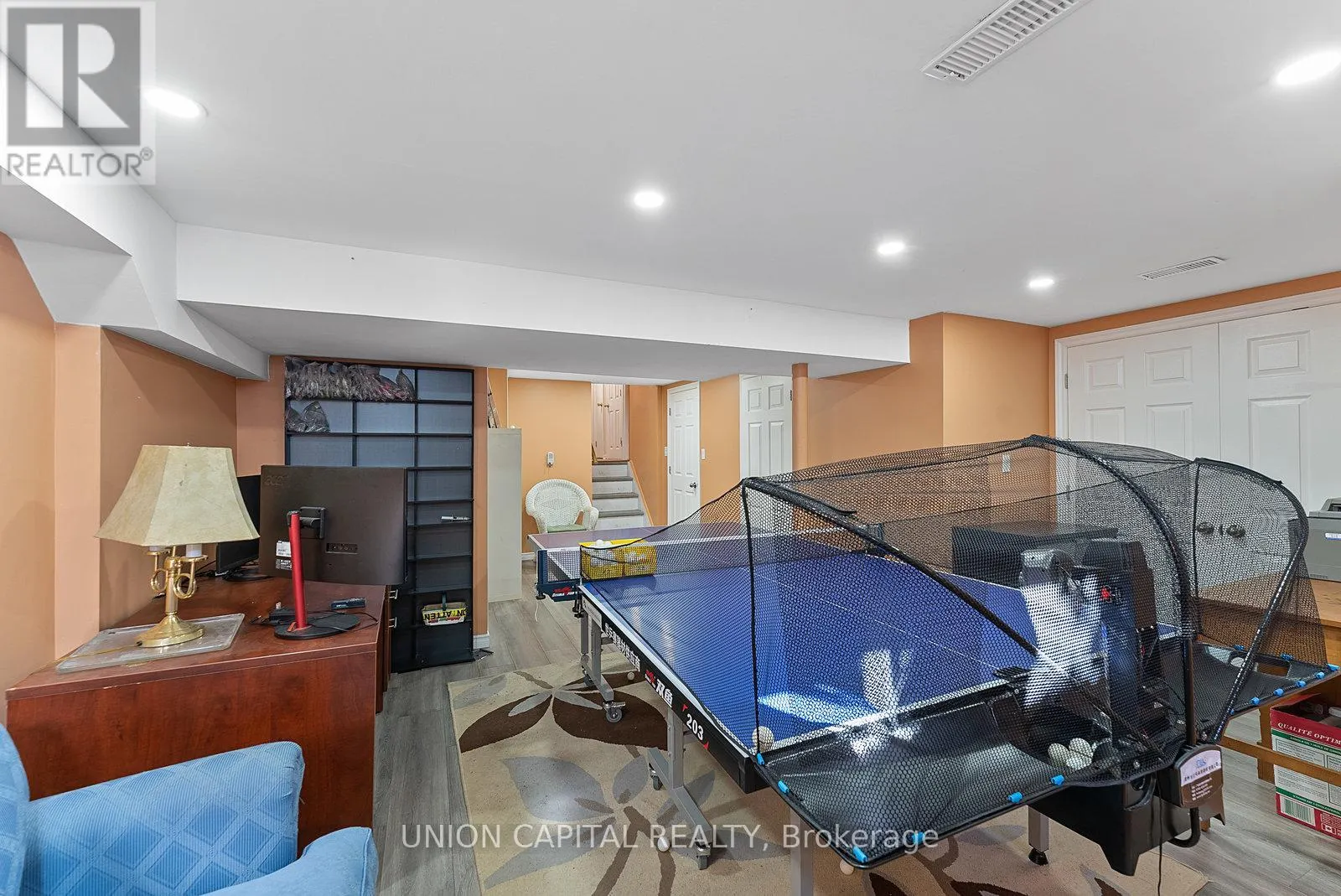 37 CALLOWHILL DRIVE
