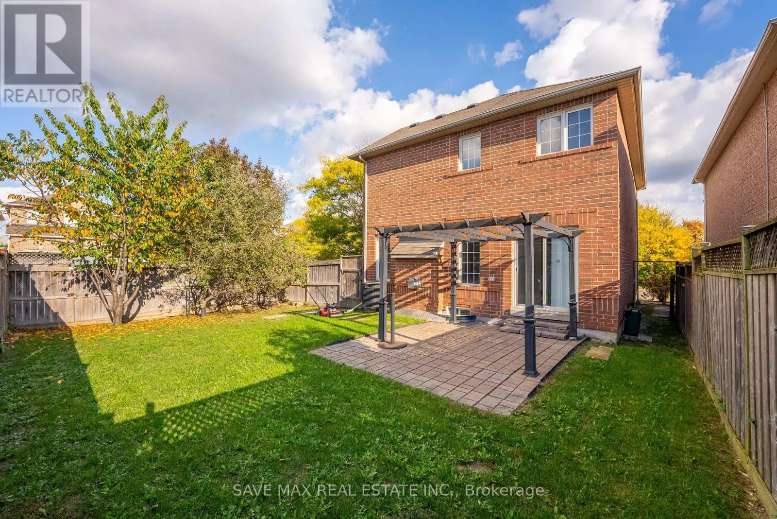87 LUELLA CRESCENT