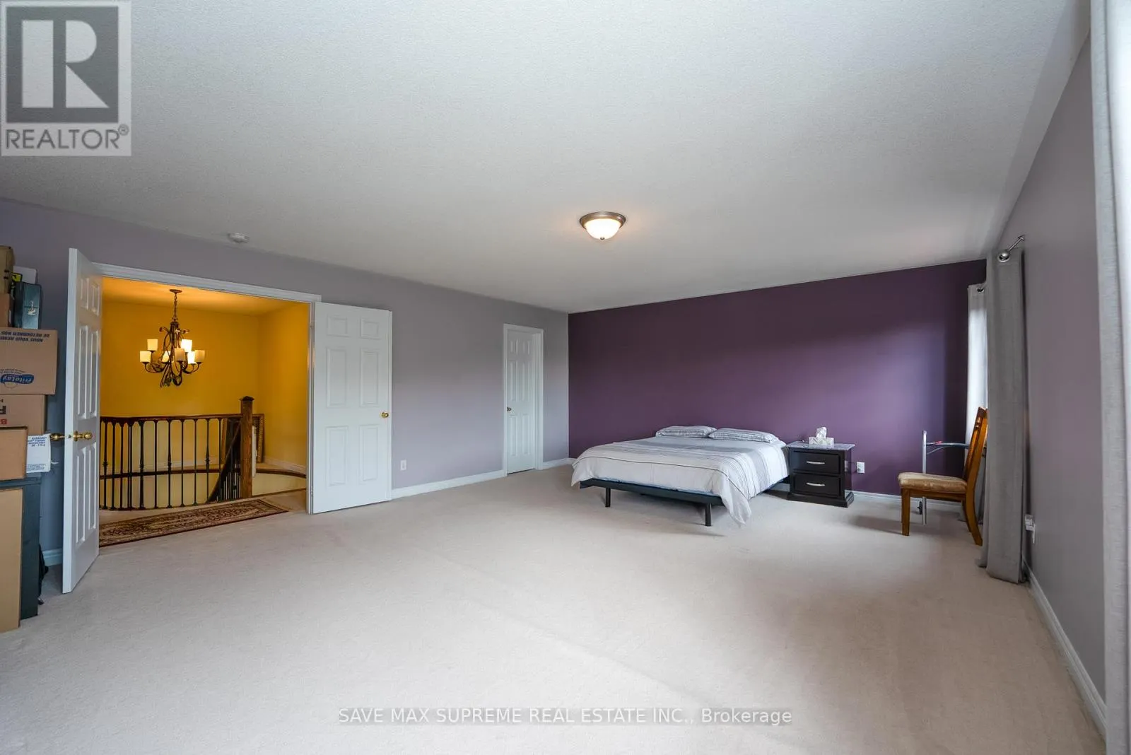 4 OZARK COURT