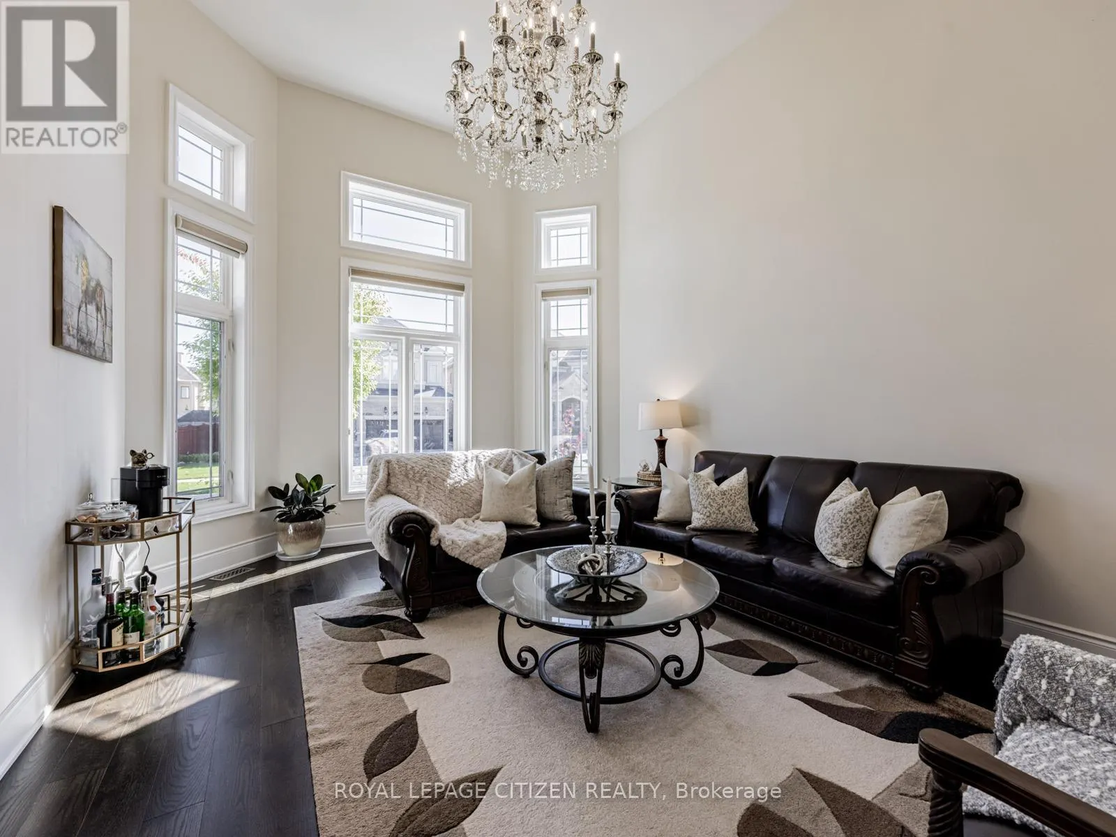 15 POSSESSION CRESCENT