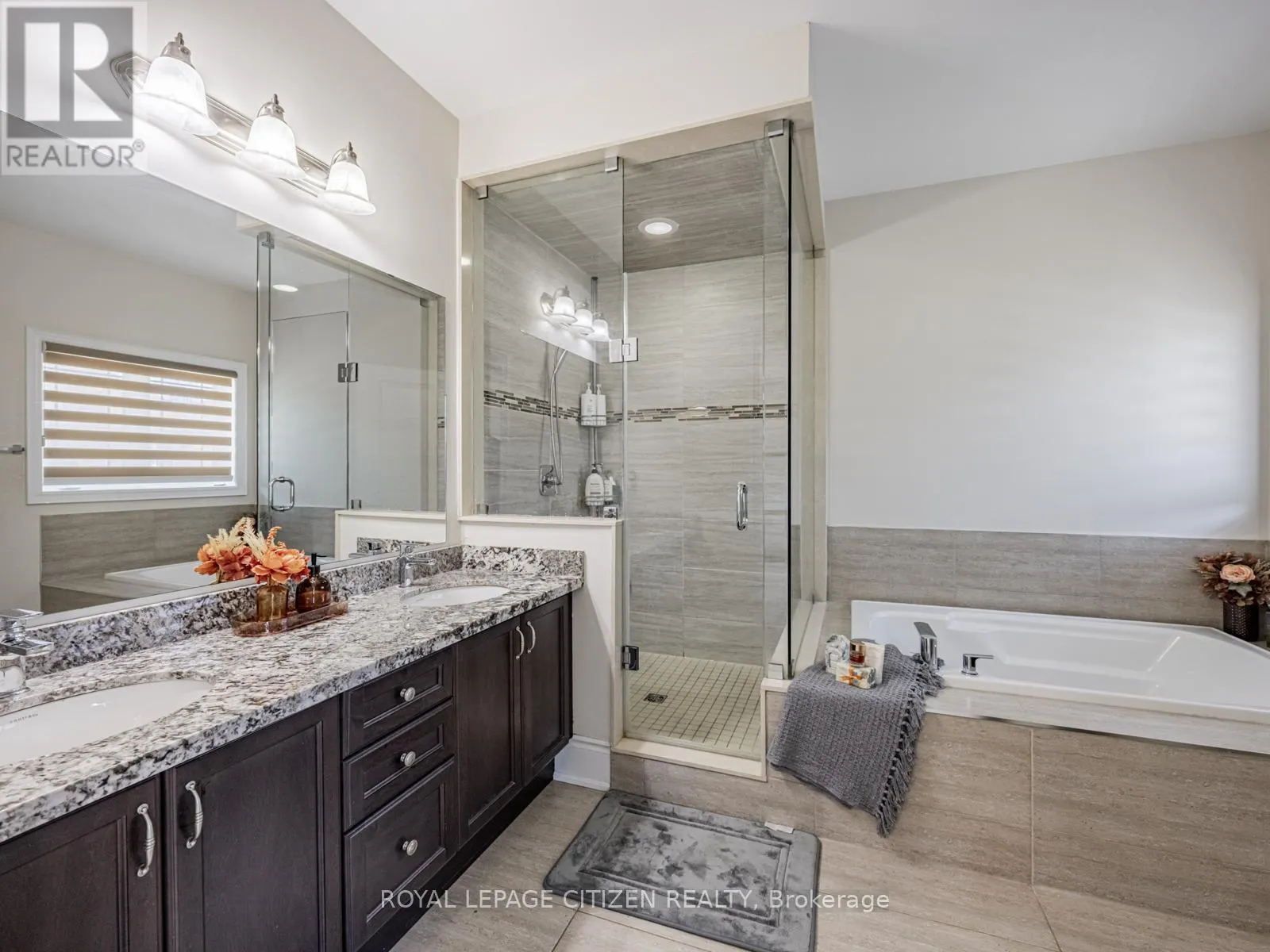 15 POSSESSION CRESCENT