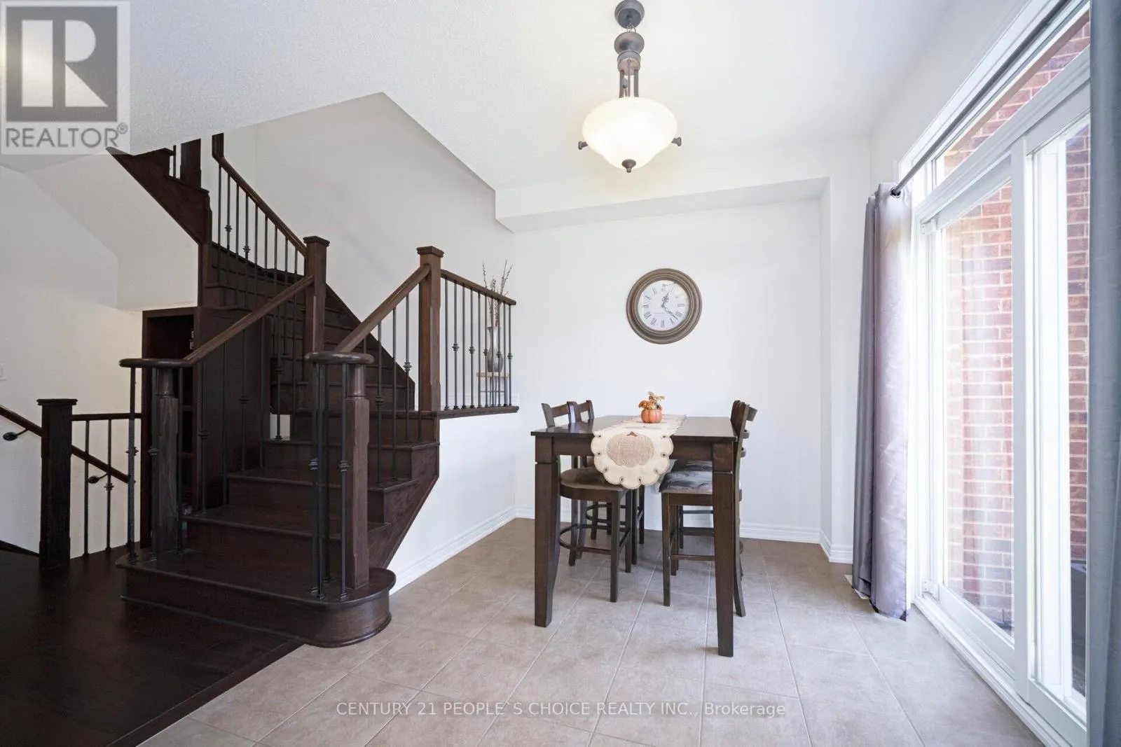 116 KEMPENFELT TRAIL