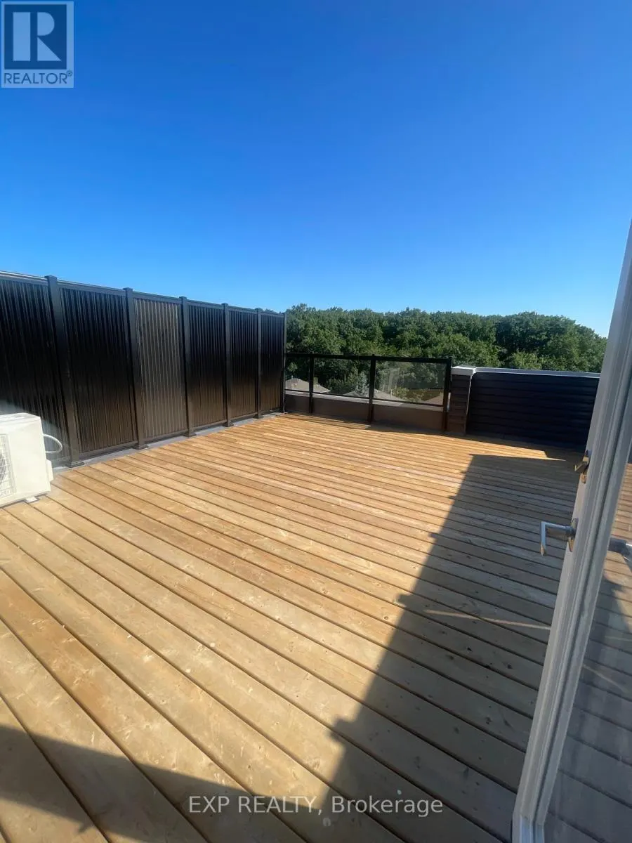 21 - 3538 COLONIAL DRIVE