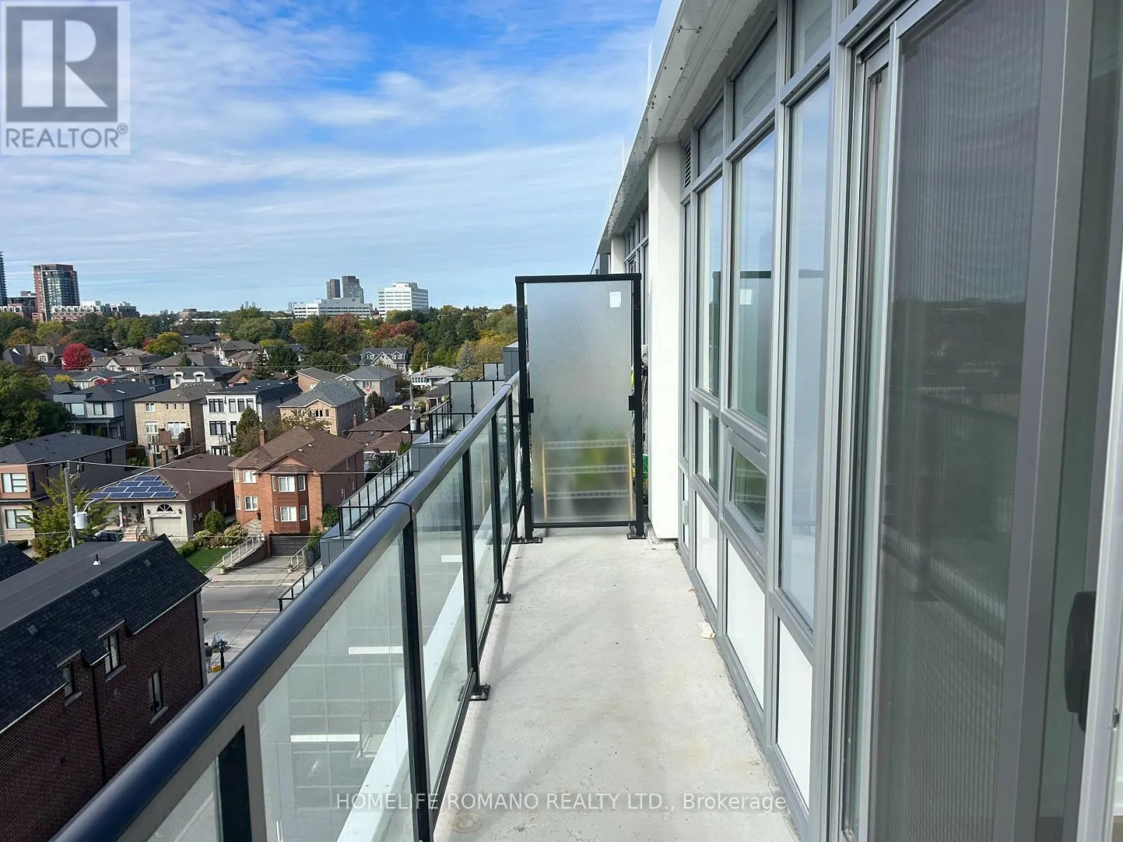 701 - 556 MARLEE AVENUE