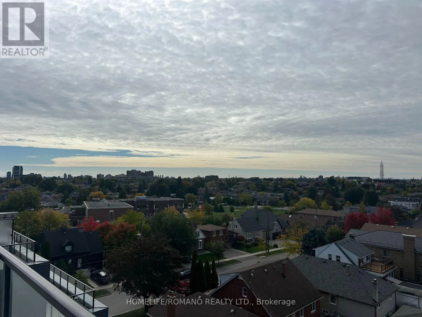 701 - 556 MARLEE AVENUE