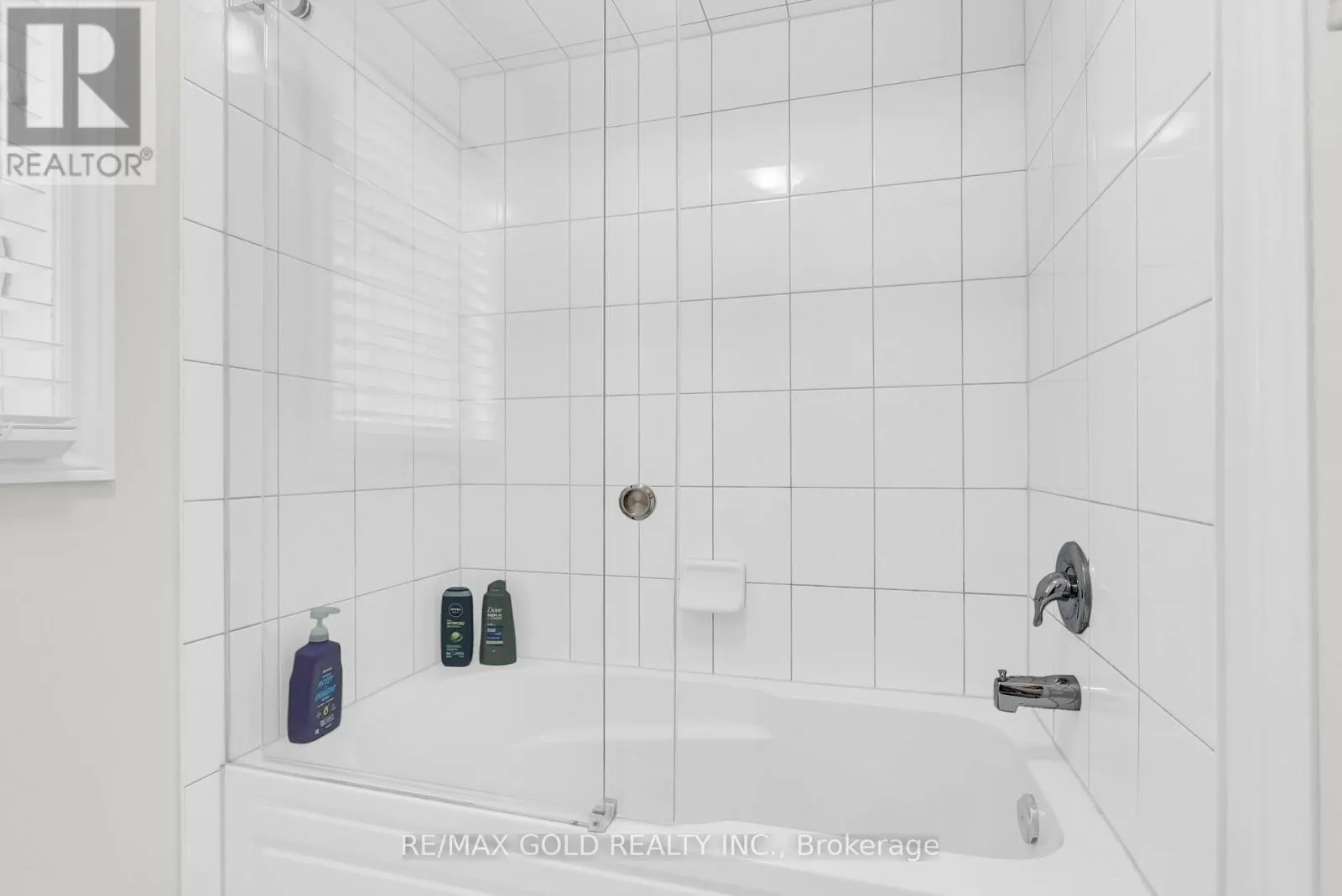 158 ETHERIDGE AVENUE