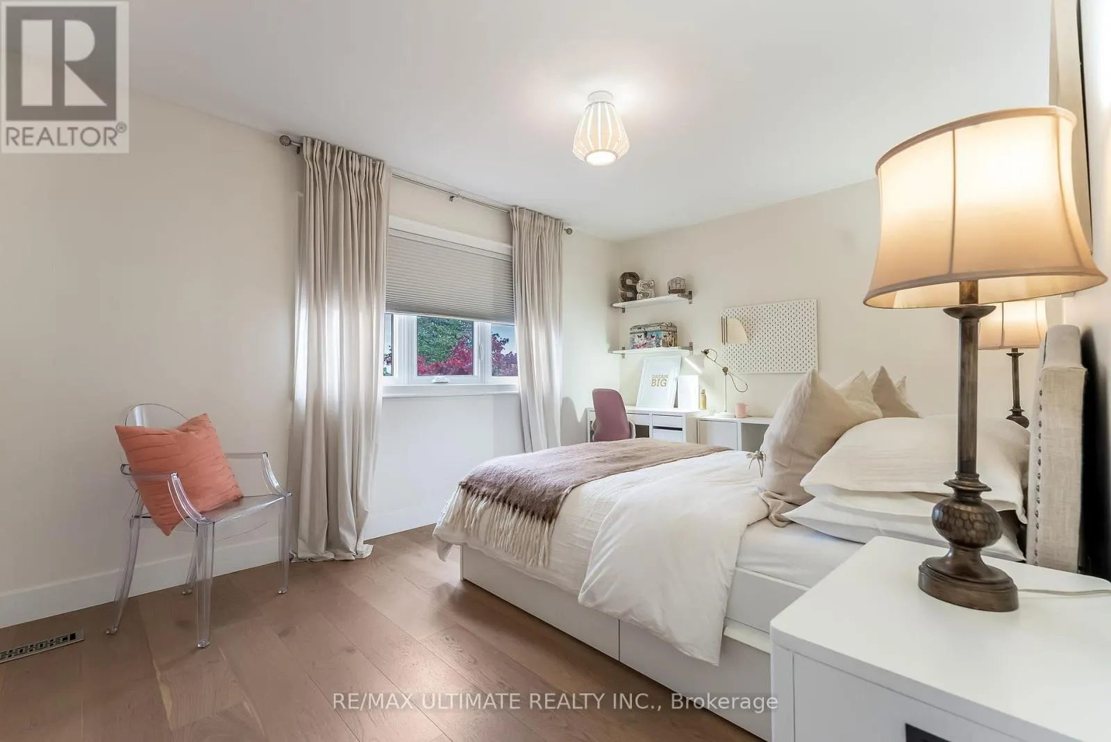 4157 MARBLETHORNE COURT