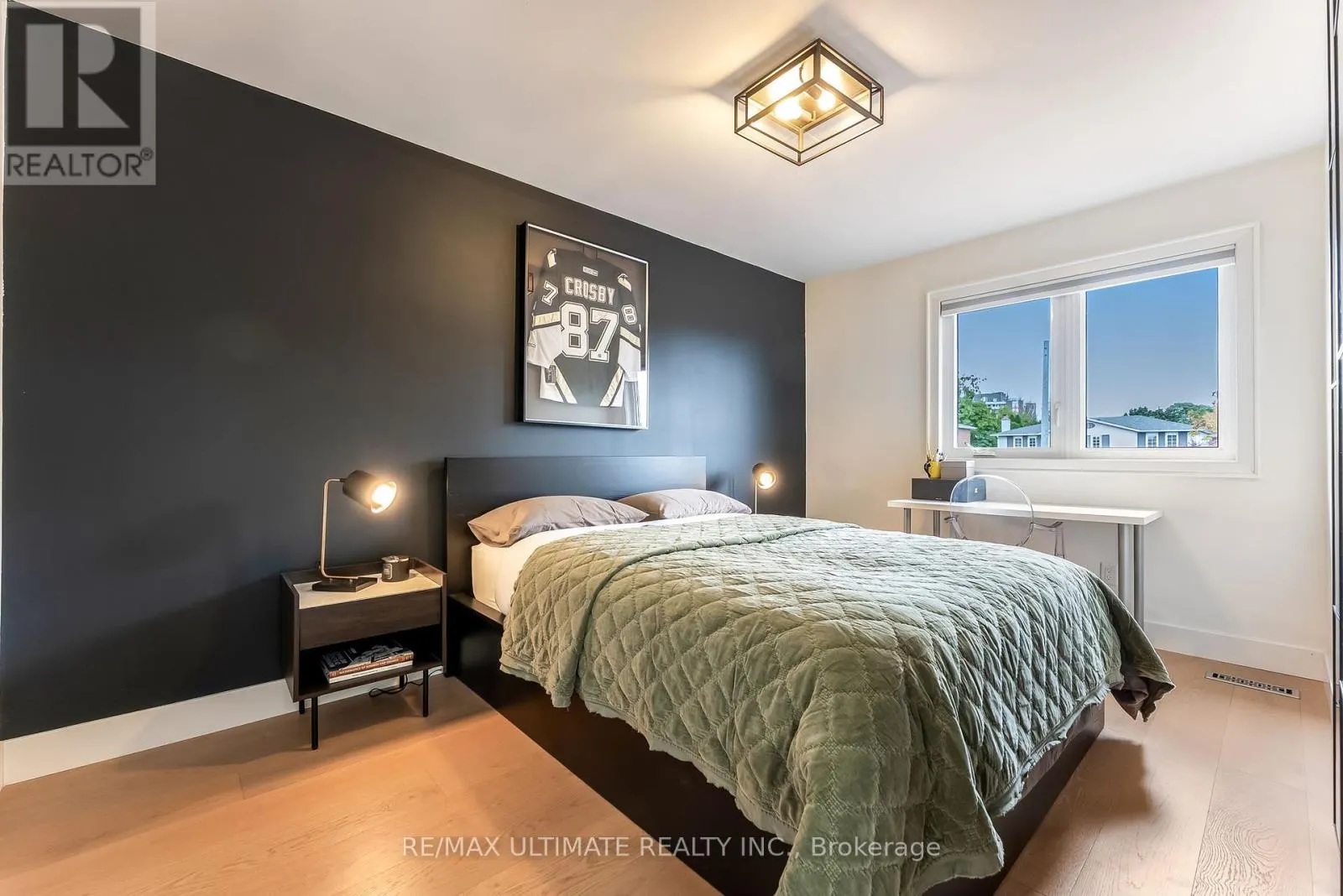 4157 MARBLETHORNE COURT