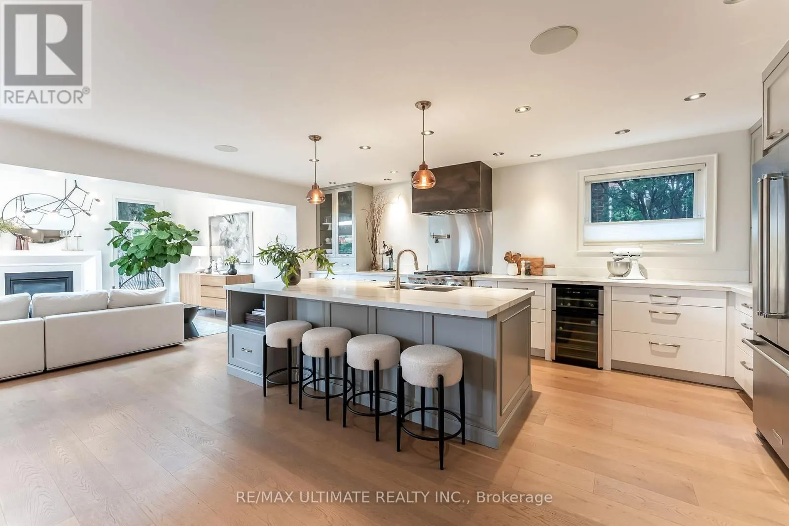 4157 MARBLETHORNE COURT