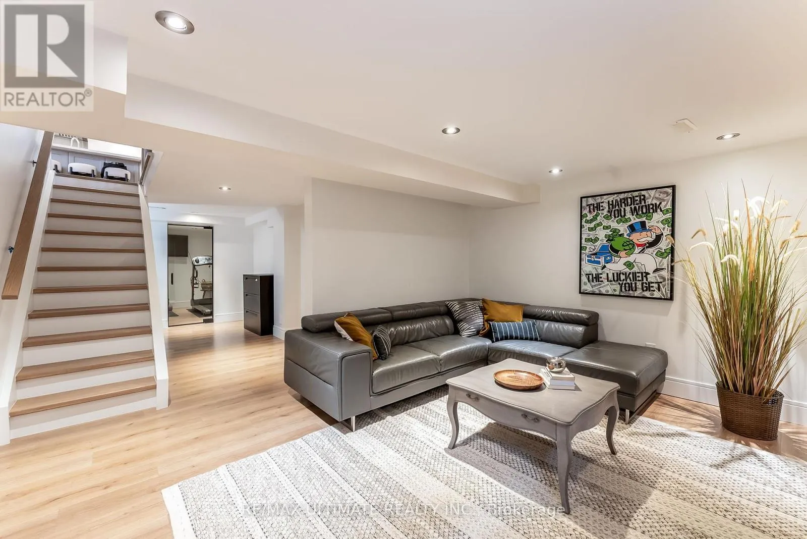 4157 MARBLETHORNE COURT