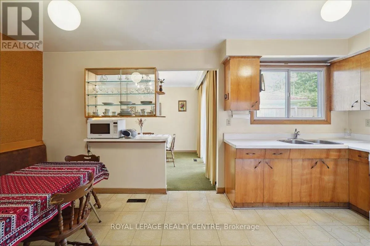 151 REDGRAVE DRIVE
