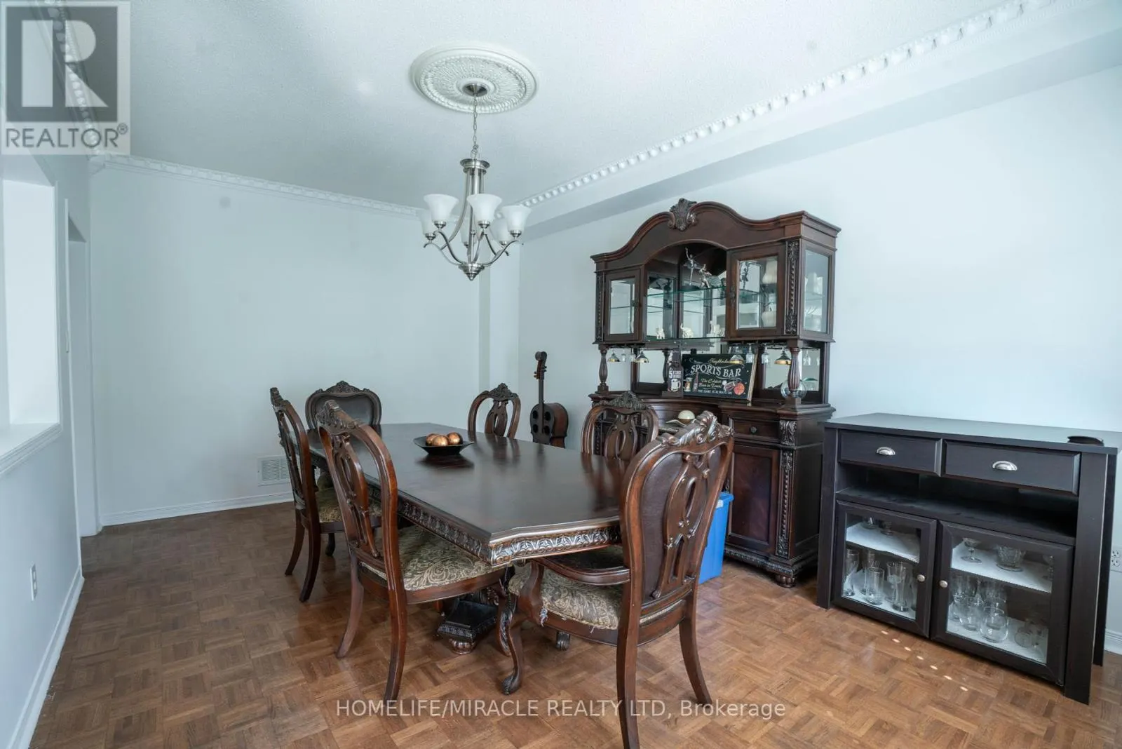 16 SIGNET COURT