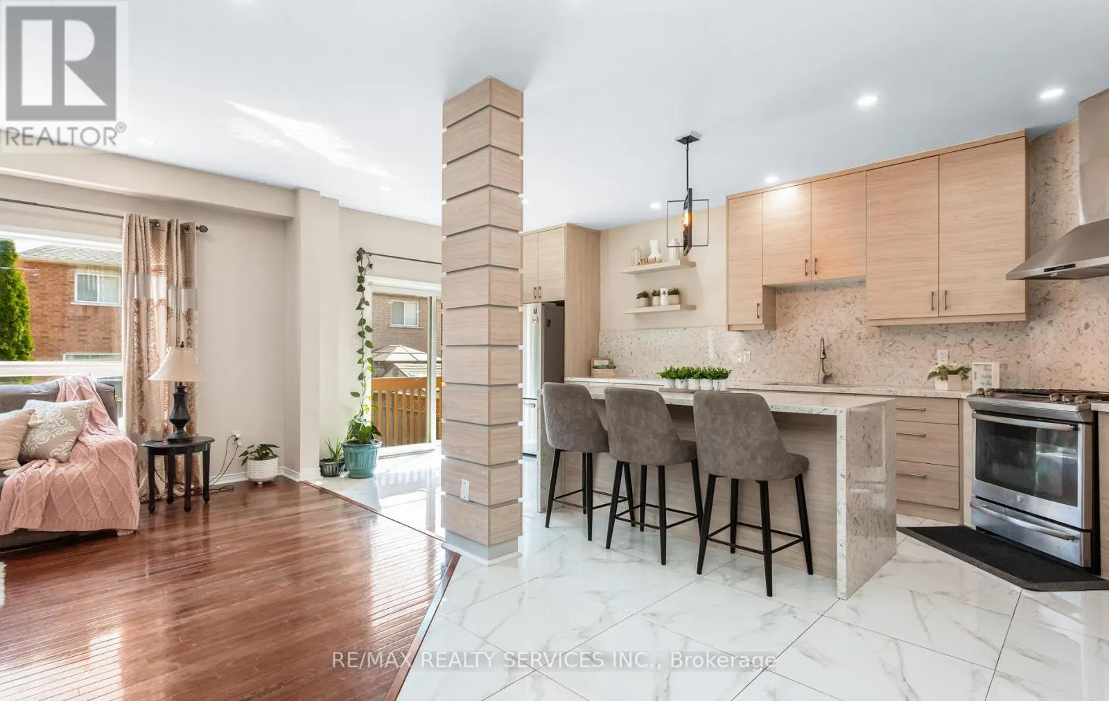 3770 BRINWOOD GATE