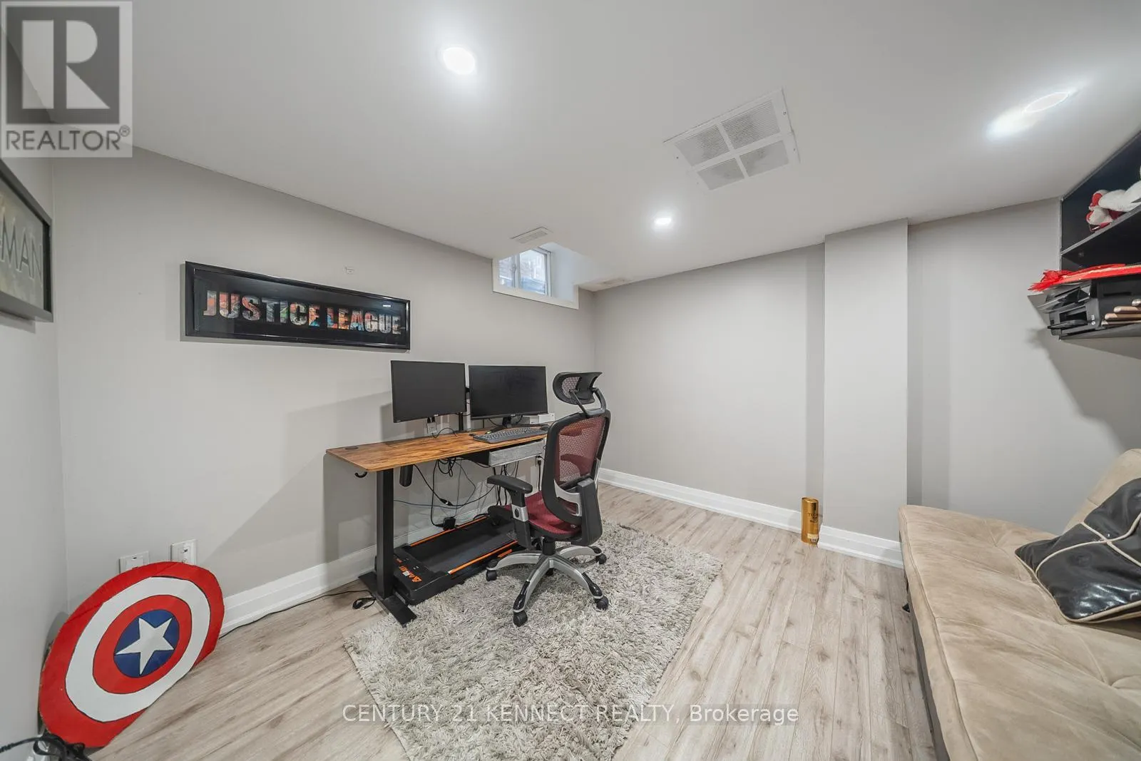 656 KAISER DRIVE