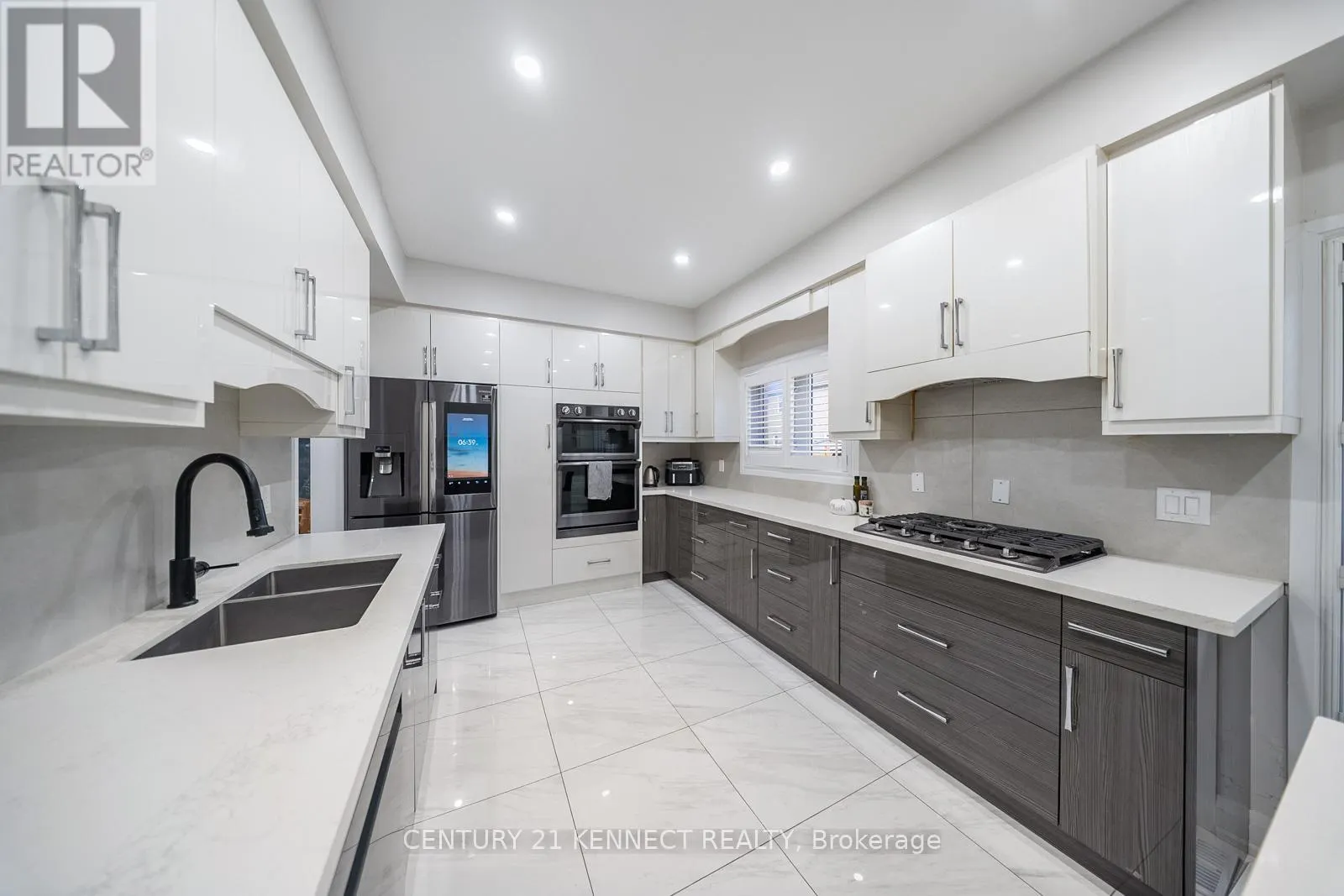 656 KAISER DRIVE