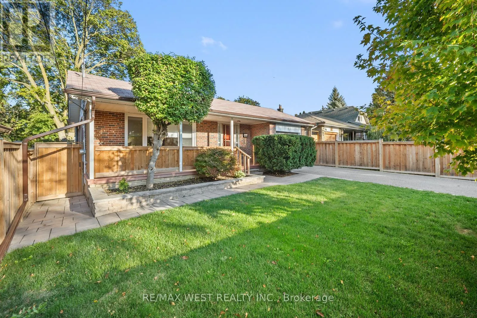 47 GIBSON AVENUE