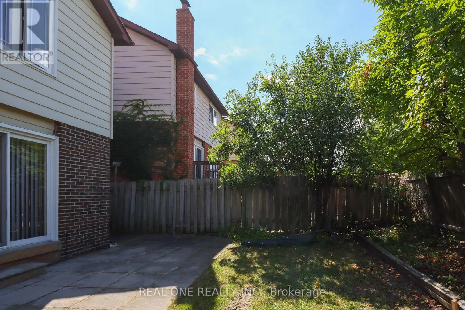 4139 QUAKER HILL DRIVE