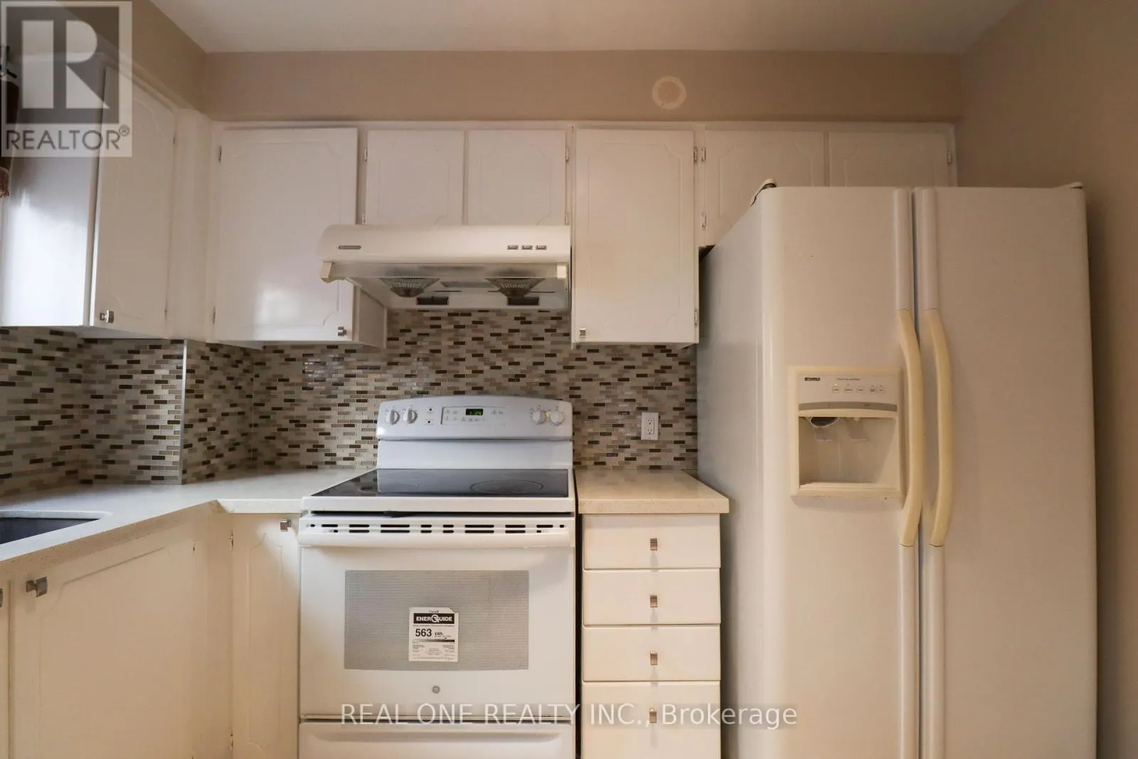 4139 QUAKER HILL DRIVE