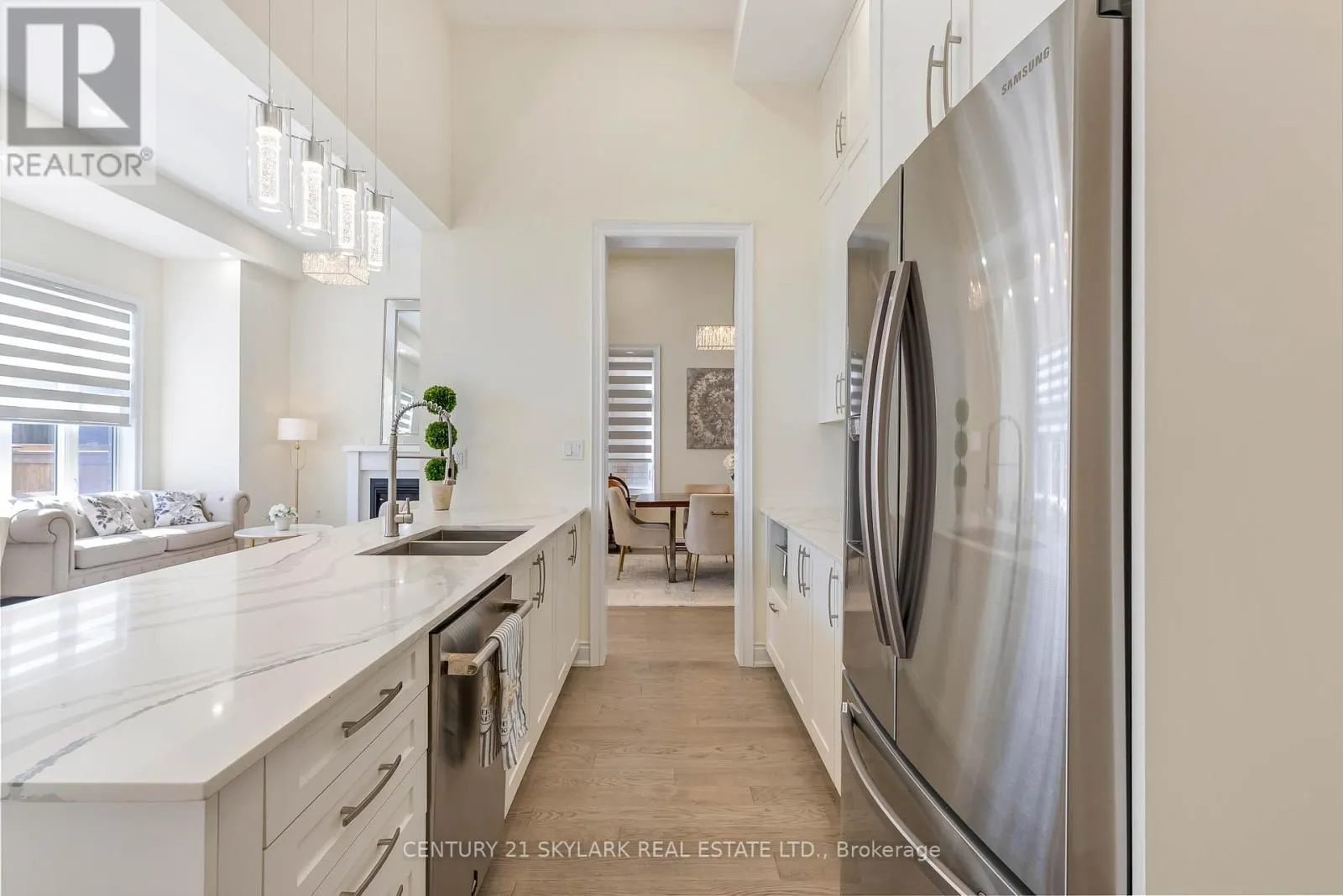 2404 EDWARD LEAVER TRAIL